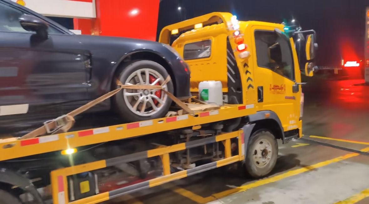 新北行车途中遇到突发状况该如何呼叫道路救援？